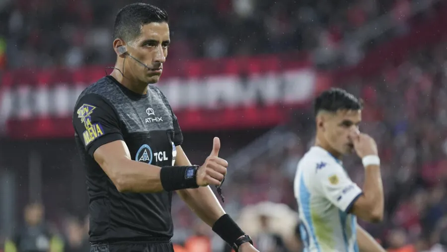 Yael Falcón Pérez fue designado para dirigir el Mundial Sub 20 en Argentina Yael Falcón Pérez fue designado para dirigir el Mundial Sub 20 en Argentina
