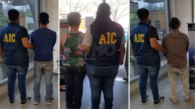 Detenidos.