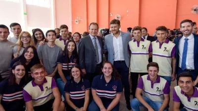Becas.