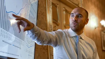 El ministro de Economía, Martín Guzmán, afirmó que sin el acuerdo que la Argentina alcanzó con el FMI el país tendría “menos dólares y más inflación”.