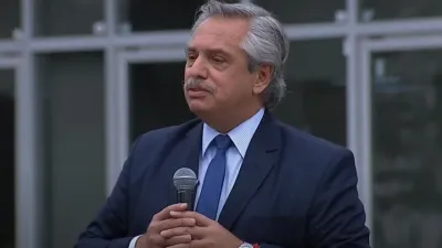 Alberto Fernández