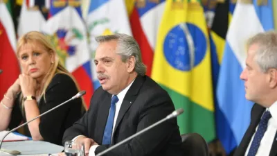 Alberto Fernández