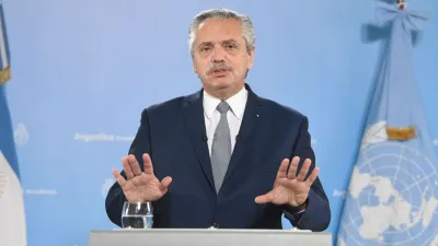 Alberto Fernández