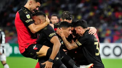 Colón festeja
