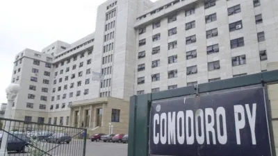 Un juez, un exfuncionario y secretarios, aspirantes a dos lugares clave en Comodoro Py