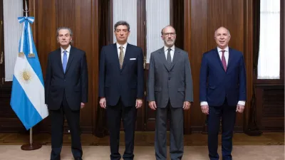 La Corte se reunió de urgencia tras la iniciativa para que los jueces paguen ganancias