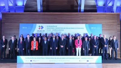 Imagen de archivo de la Cumbre de la Unión Europea y la CELAC que ahora se reunirán en Bruselas, Bélgica.