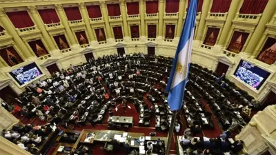 Las autoridades de la Cámara de Diputados de la Nación confirmaron que este martes habrá dos sesiones especiales: una solicitada por el radicalismo y la otra por Unión por la Patria.  
