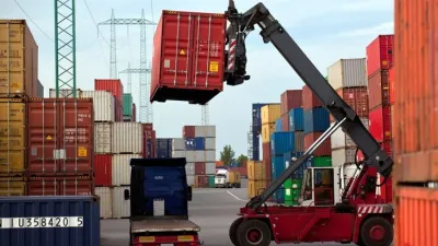 Las exportaciones en 2021 fueron récord en 8 años, con superávit de u$s 14.750 millones