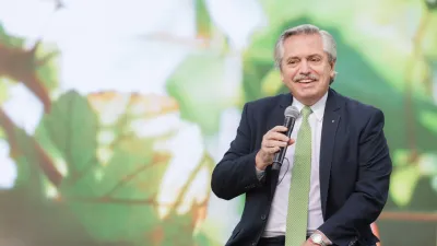Alberto Fernández