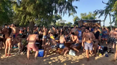 La Municipalidad de Victoria aclaró que es ilegal la convocatoria del parador Caramelo y advirtió que serán denunciados ante la Justicia Federal. “Se nos hace difícil realizar controles cuando hay 1.200 personas juntas”, señalaron.