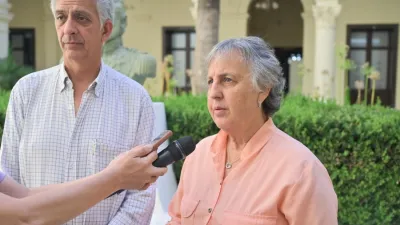 La secretaria de Ambiente, Rosa Hojman, explicó que las cianobacterias "siempre están presentes en el agua”.