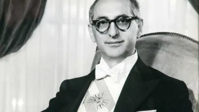 Arturo Frondizi