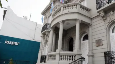 Los docentes nucleados en Agmer se sumaron a las gestiones para que los odontólogos regresen al Iosper en toda la provincia.