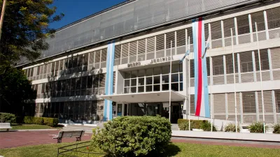 El oficialismo le arrebató la iniciativa el Ejecutivo provincial y propone una reforma en la Justicia.
