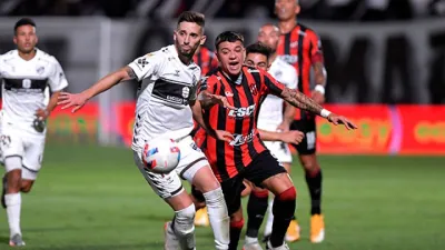 Diego García rescindió su contrato con Patronato y jugará en Nacional de Montevideo