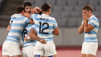 Pumas seven