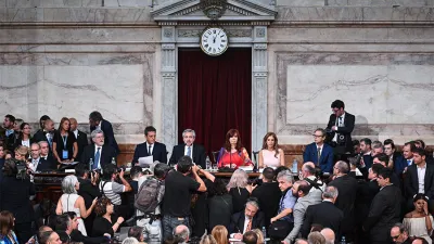 El Presidente dejó inaugurado el ciclo legislativo con un discurso integral sobre la situación del Estado.