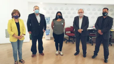 Osuna con familiares ARA San Juan